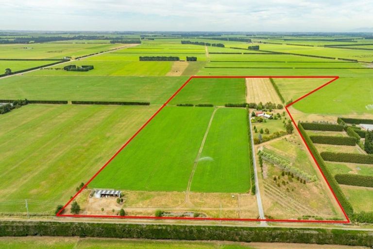 Photo of property in 375 Sharlands Road, Dunsandel, Rakaia, 7783