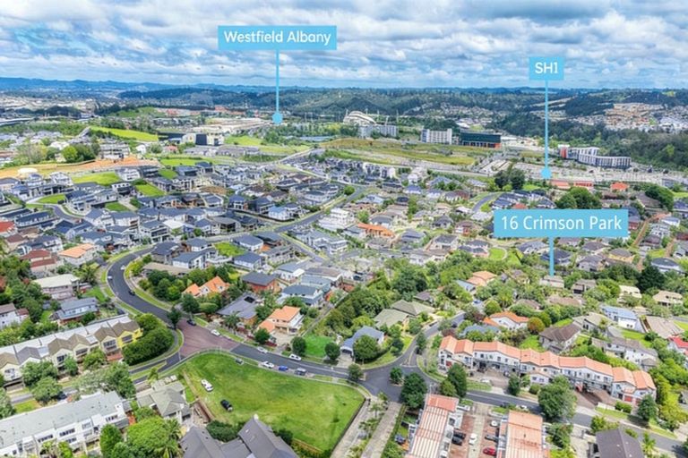 Photo of property in 16 Crimson Park, Oteha, Auckland, 0632