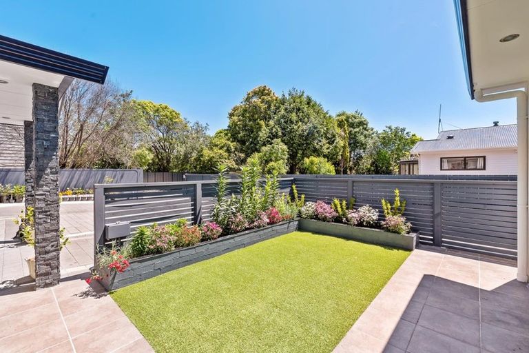 Photo of property in 185 Te Moana Road, Waikanae, 5036