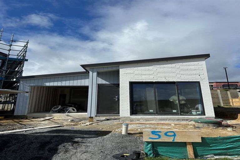 Photo of property in 45 Horokaka Street, Massey, Auckland, 0614