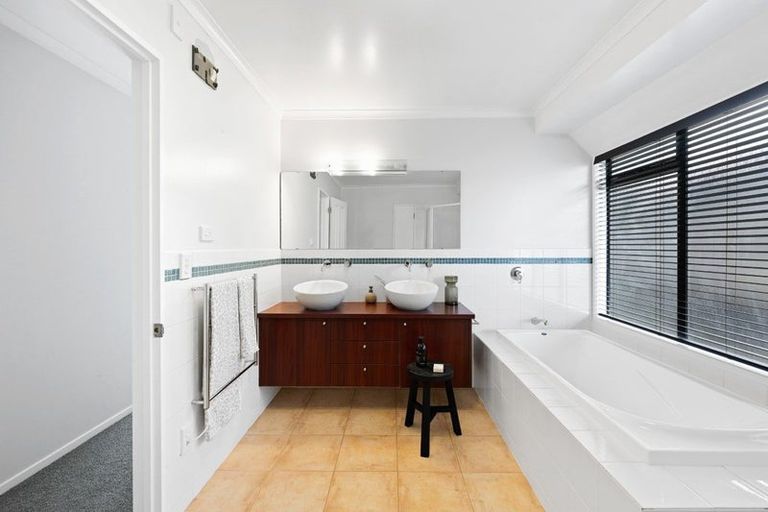 Photo of property in 5 Bramley Drive, Rototuna, Hamilton, 3210