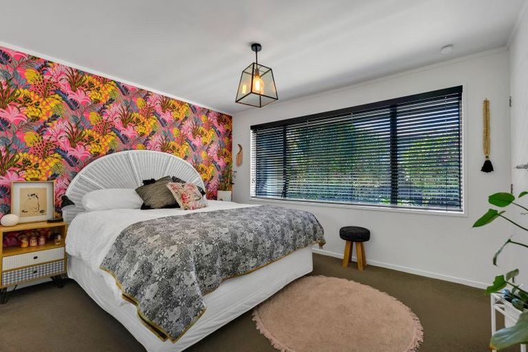 Photo of property in 12 Mclaren Place, Chedworth, Hamilton, 3210