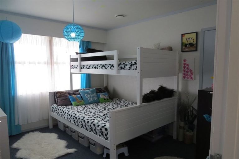 Photo of property in 32 Harris Street, Te Puke, 3119