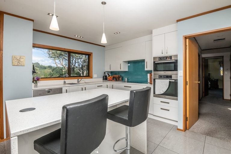 Photo of property in 26 Burbank Crescent, Churton Park, Wellington, 6037