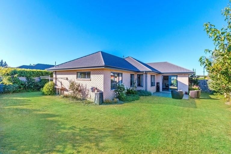 Photo of property in 22 Donatello Drive, Rolleston, 7614