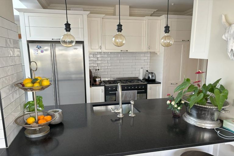 Photo of property in 37 Moxham Avenue, Hataitai, Wellington, 6021