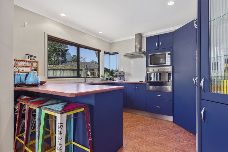 Photo of property in 76 Osprey Drive, Welcome Bay, Tauranga, 3112