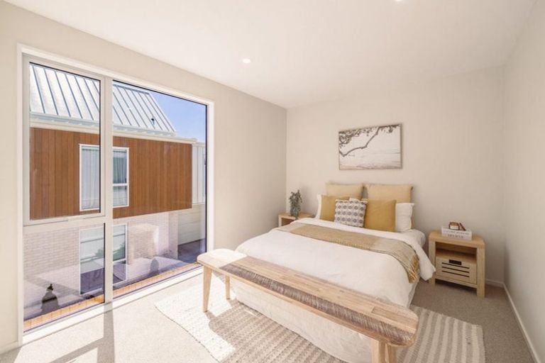 Photo of property in 3/50 Marine Parade, North New Brighton, Christchurch, 8083
