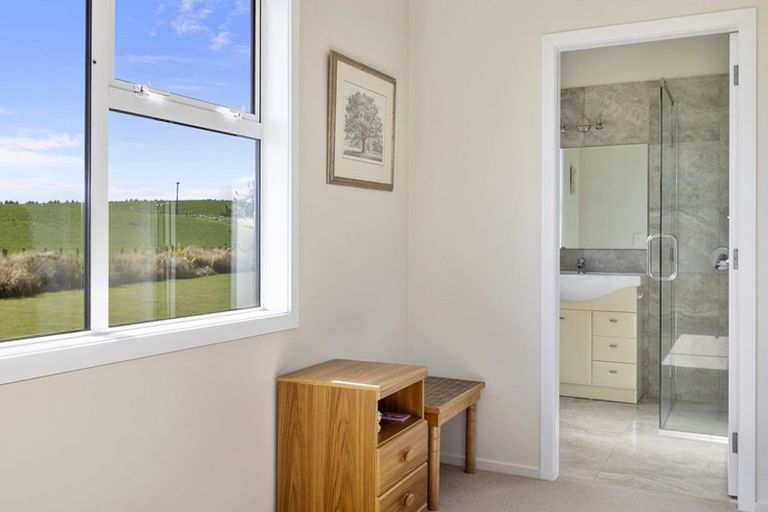 Photo of property in East Taratahi Road, East Taratahi, Carterton, 5887