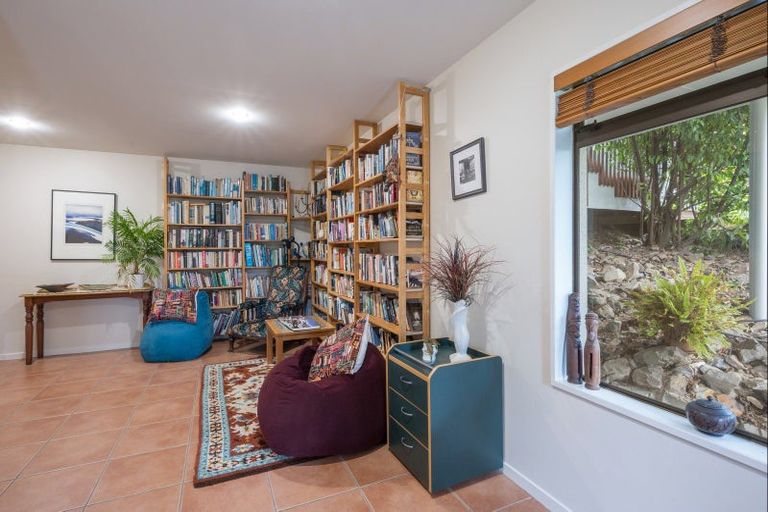 Photo of property in 21 Idesia Grove, Richmond, 7020