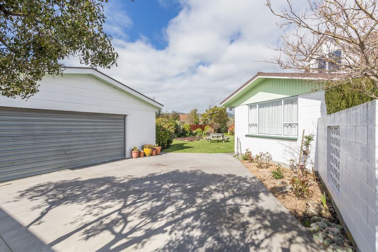 Photo of property in 12 Chevy Place, Hoon Hay, Christchurch, 8025