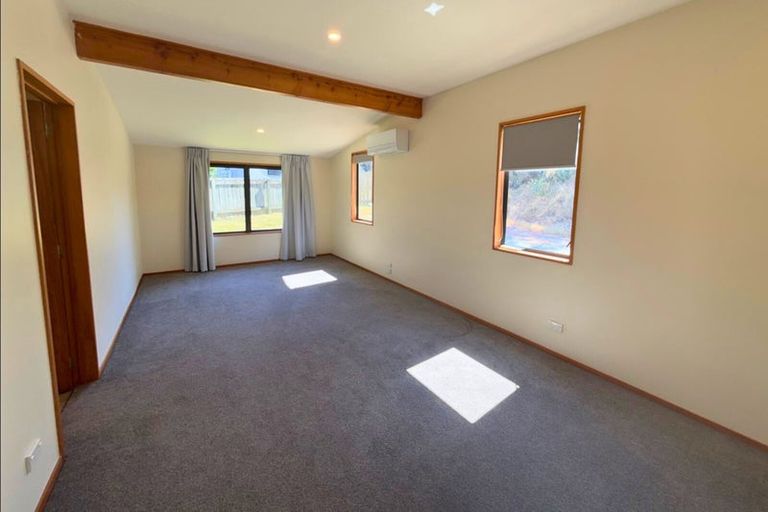 Photo of property in 14mt Aspiring College, 131 Plantation Road, Wanaka, 9305