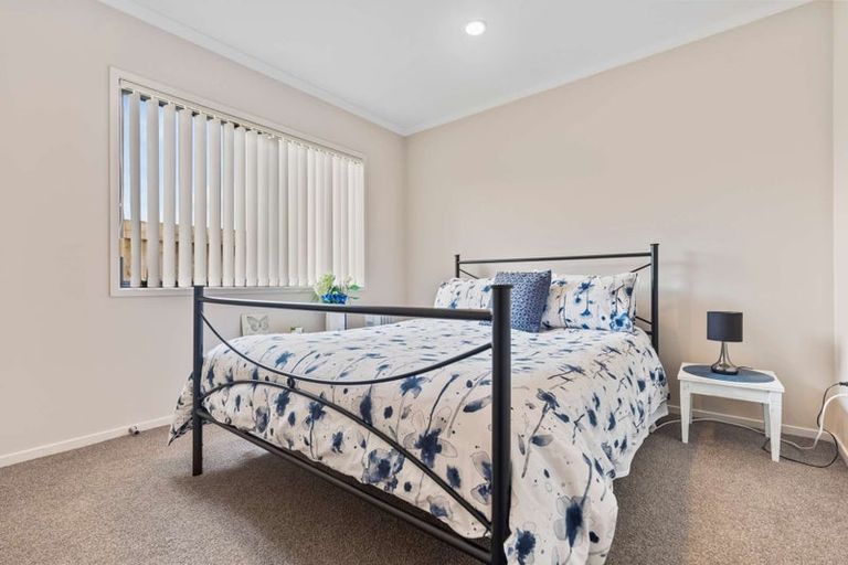 Photo of property in 64 Martyn Street, Waiuku, 2123