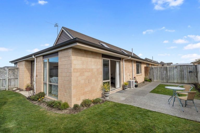 Photo of property in 3 Reeves Road, Rangiora, 7400