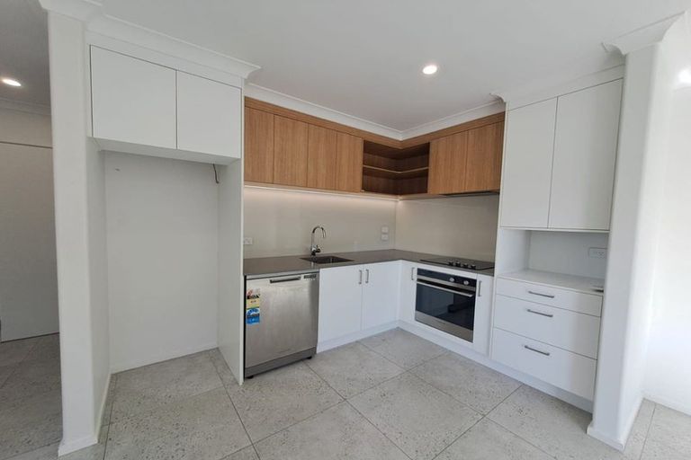 Photo of property in 30 Leebank Crescent, Riverhead, 0820