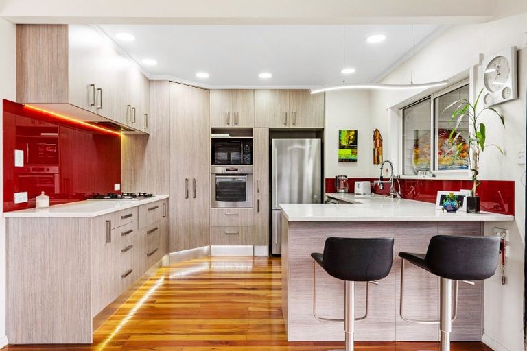 Photo of property in 343 Kennedy Road, Pirimai, Napier, 4112