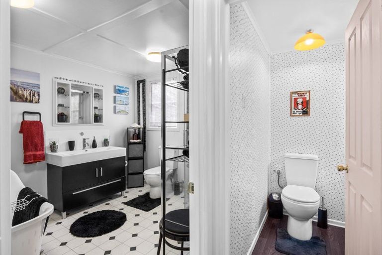 Photo of property in 23 Portia Street, Stratford, 4332