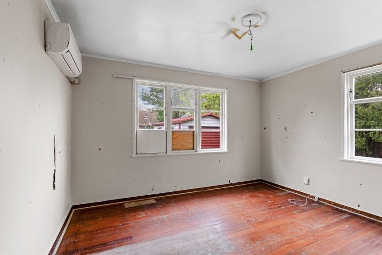 Photo of property in 21 Shirley Road, Mairehau, Christchurch, 8013