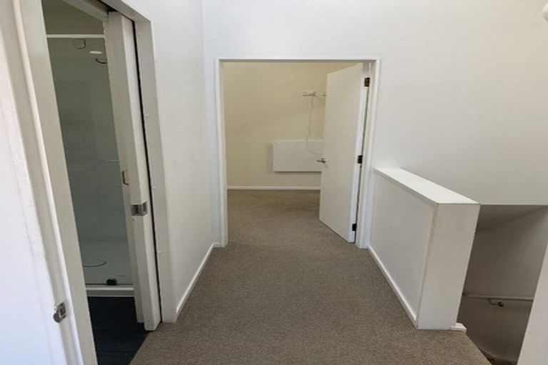 Photo of property in Pirie Street Townhouses, 15/35 Pirie Street, Mount Victoria, Wellington, 6011
