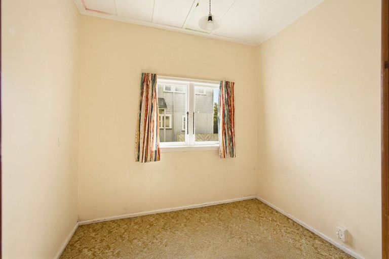 Photo of property in 1/38 Wordsworth Crescent, Maraenui, Napier, 4110
