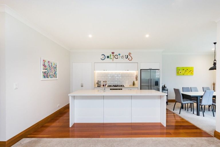 Photo of property in 31 Manapouri Crescent, Hokowhitu, Palmerston North, 4410