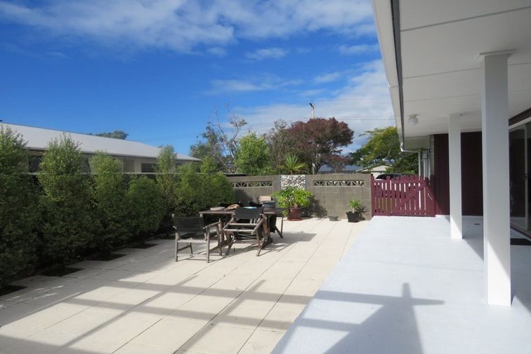 Photo of property in 94 Derby Street, Westport, 7825