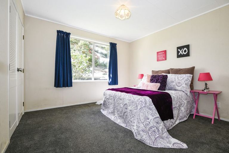 Photo of property in 28 Caringbah Drive, Papatoetoe, Auckland, 2025