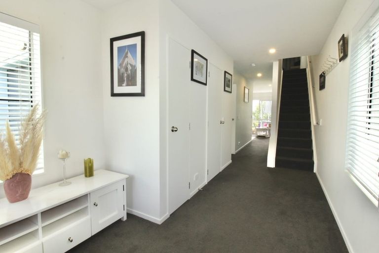 Photo of property in 122 Joseph Street, Flat Bush, Auckland, 2019