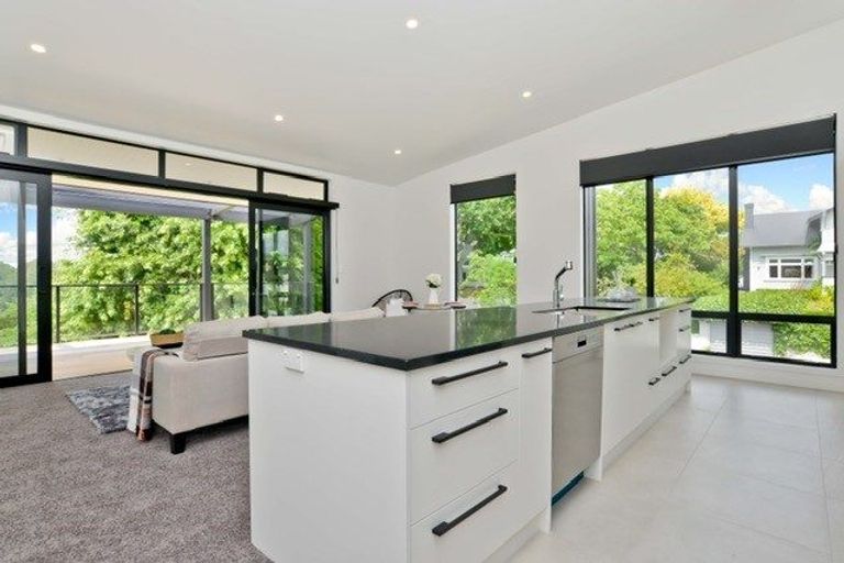 Photo of property in 21u1 Manning Street, Hamilton Central, Hamilton, 3204