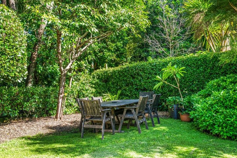 Photo of property in 33 Gordon Craig Place, Algies Bay, Warkworth, 0920