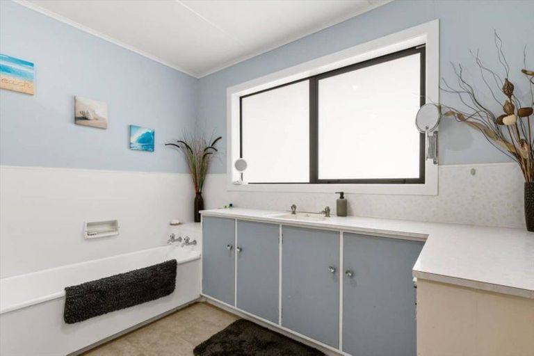 Photo of property in 40a Wilson Road South, Paengaroa, 3189