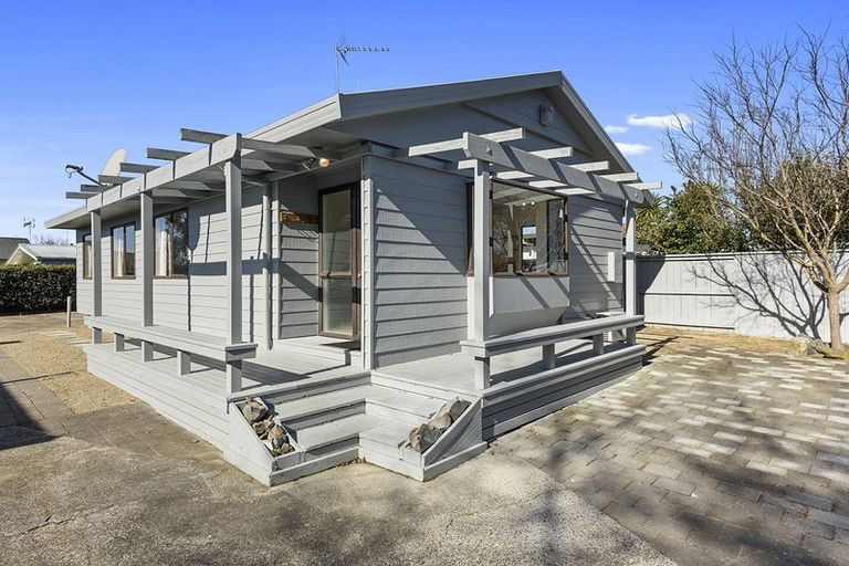 Photo of property in 128 Galloway Street, Hamilton East, Hamilton, 3216