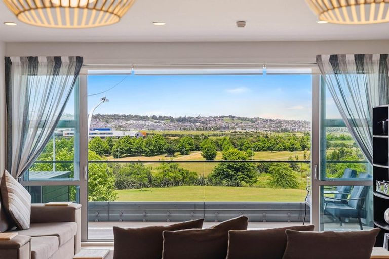Photo of property in 15/63 Kestev Drive, Flat Bush, Auckland, 2016