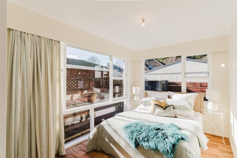 Photo of property in 288 Riverside Drive, Waterloo, Lower Hutt, 5011