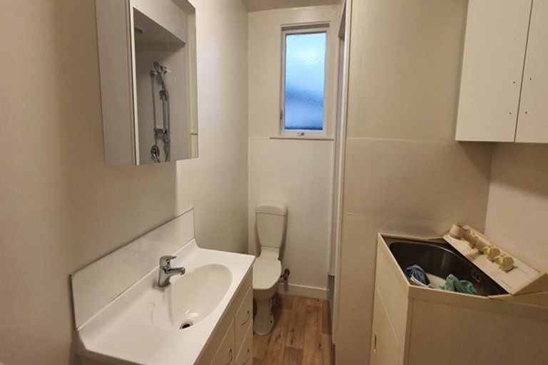 Photo of property in 1/605 Barbadoes Street, Edgeware, Christchurch, 8013