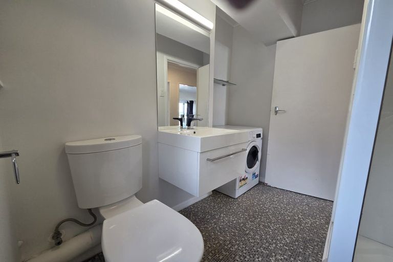 Photo of property in Bydder Apartments, 272 The Terrace, Te Aro, Wellington, 6011