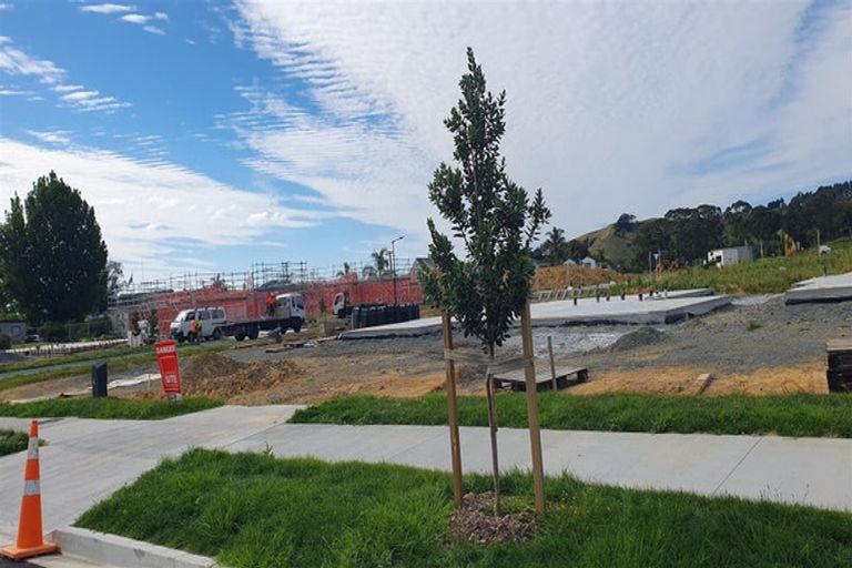 Photo of property in 1 Lamont Place, Waikanae, 5036