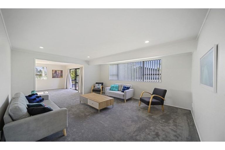 Photo of property in 6 Noble Street, Waiuku, 2123