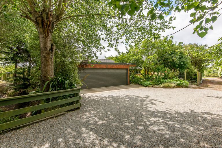 Photo of property in 25 Stephens Road, Leeston, 7682