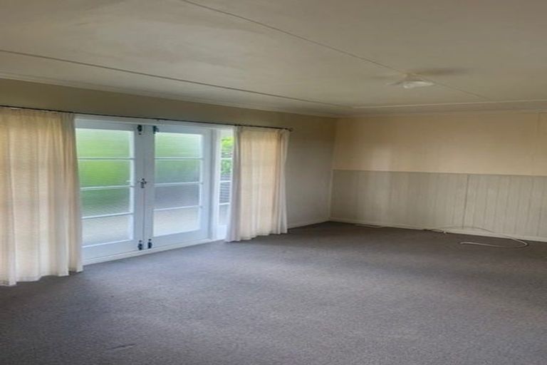 Photo of property in 24 Main Street, Marton, 4710