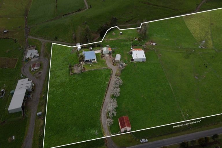 Photo of property in 614 Lincoln Road, Everett Park, Inglewood, 4389