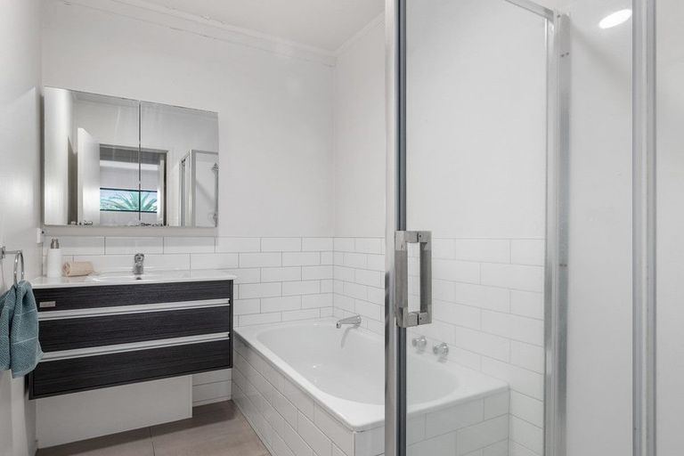 Photo of property in 86b Oceanview Road, Mount Maunganui, 3116