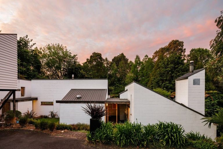 Photo of property in 25 Cranwell Place, Hillcrest, Hamilton, 3216