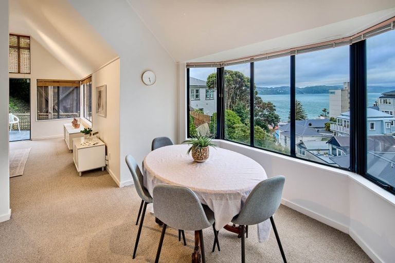 Photo of property in 28 Hay Street, Oriental Bay, Wellington, 6011