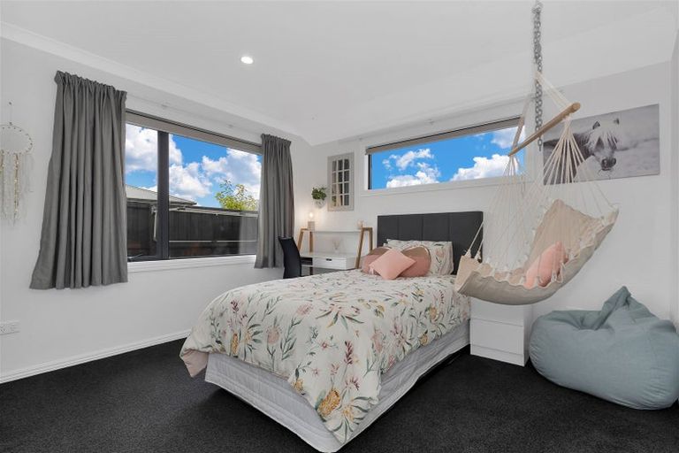 Photo of property in 53 Macphail Avenue, Rangiora, 7400