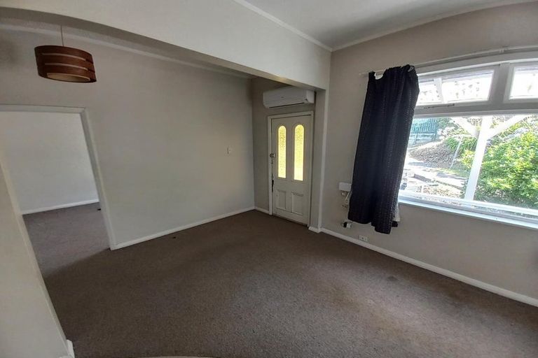 Photo of property in 3a Boyd Terrace, Newtown, Wellington, 6021