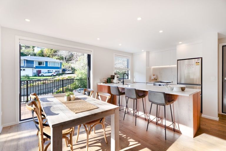 Photo of property in 16a Wilfred Street, Tawa, Wellington, 5028