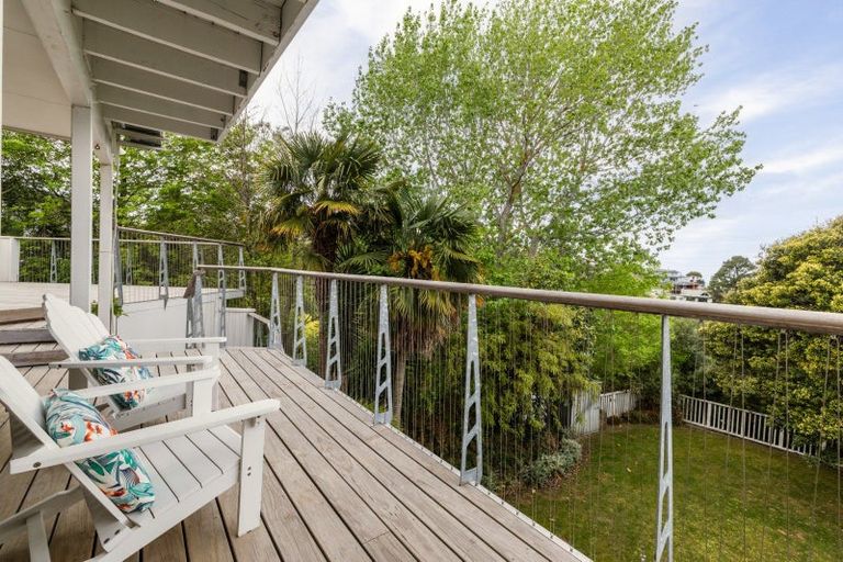 Photo of property in 33 Simla Terrace, Hospital Hill, Napier, 4110