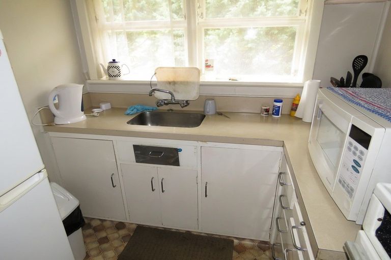 Photo of property in 2c&d Dunn Street, Reefton, 7830