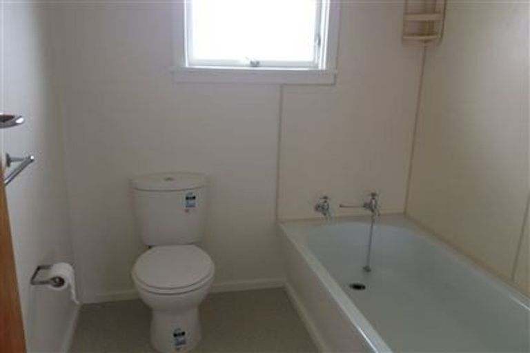 Photo of property in 2/14 Whiteleigh Avenue, Addington, Christchurch, 8024